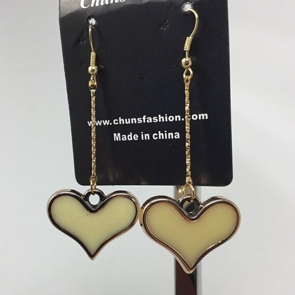 Lightweight Heart Dangle Earrings (H15) - Picture 1 of 8